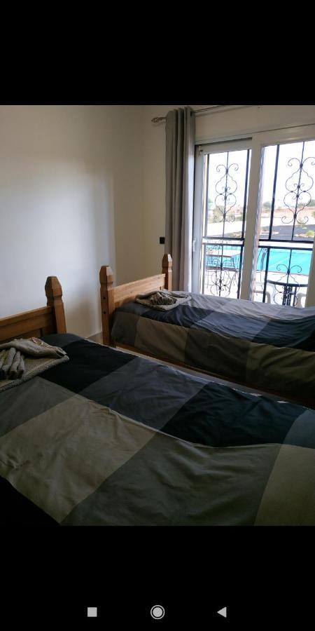 Villa Casa Del Sol: Spacious 3-Bedroom with Private Solar-Heated Pool Triquivijate Exterior photo