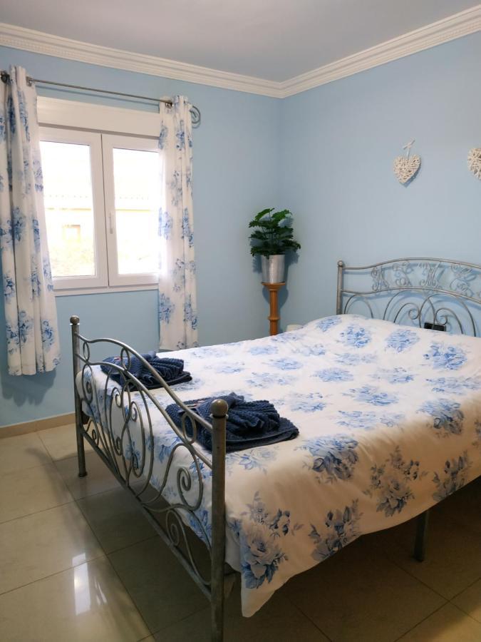 Villa Casa Del Sol: Spacious 3-Bedroom with Private Solar-Heated Pool Triquivijate Exterior photo