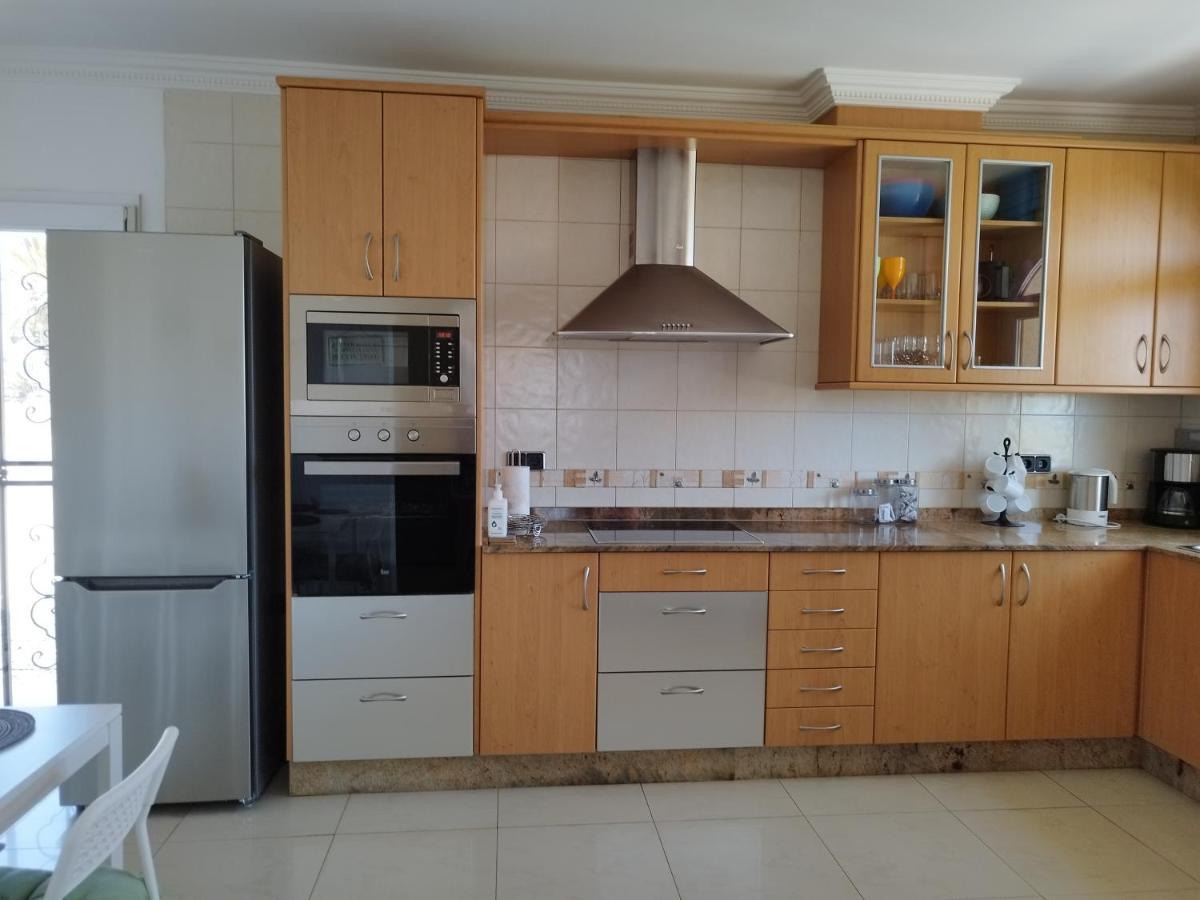 Villa Casa Del Sol: Spacious 3-Bedroom with Private Solar-Heated Pool Triquivijate Exterior photo